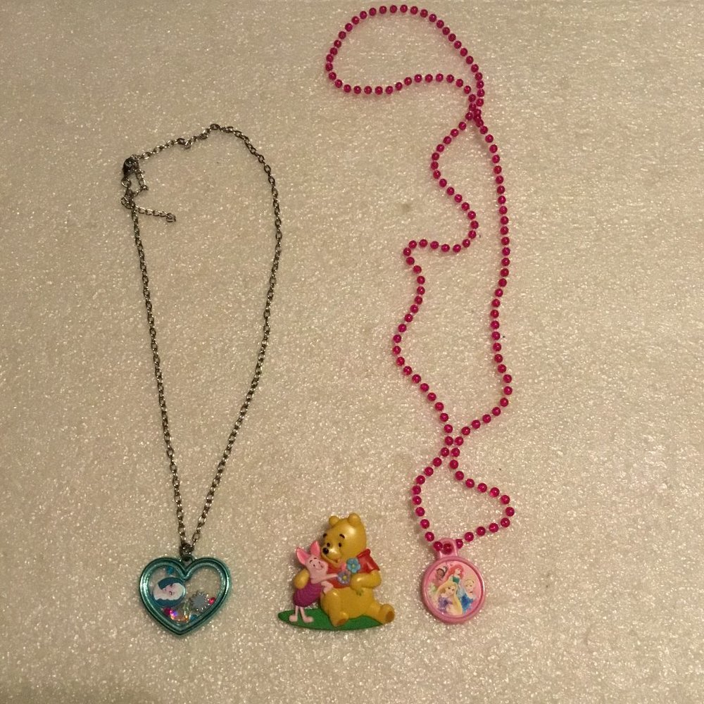 Bundle of 3 Walt Disney jewelry items